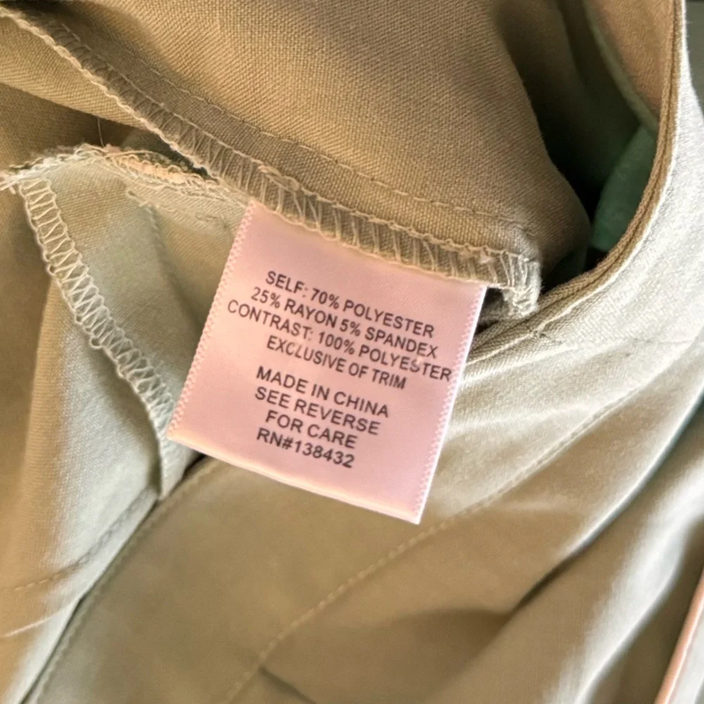 MODCLOTH Pastel Mint Green Wide Leg Trousers Pants w White Piping Trim